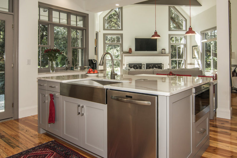 Transitional-kitchen-remodel-after-island-Okatie-South-Carolina