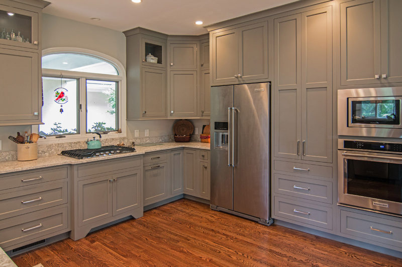 kitchen-remodel-after-traditional-painted-grey-st-helena-island-south-carolina