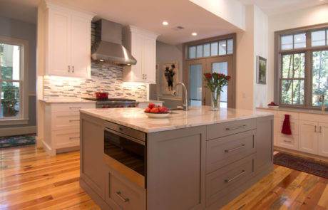 Transitional-kitchen-remodel-after-island-Okatie-South-Carolina