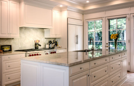 Traditional-Painted-remodel-white-glass-Sheldon-South-Carolina